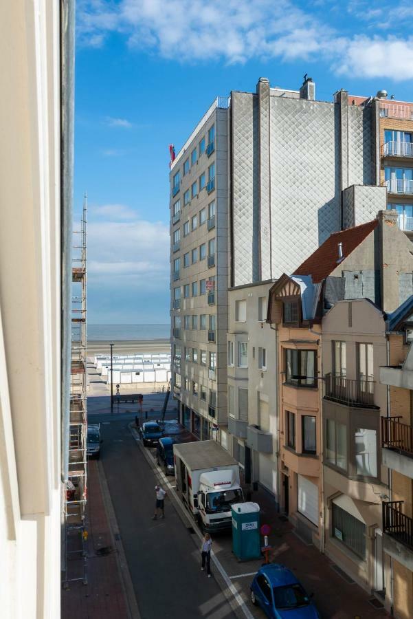 Duplex Apartment With Terrace - Next To The Beach Knokke-Heist Esterno foto